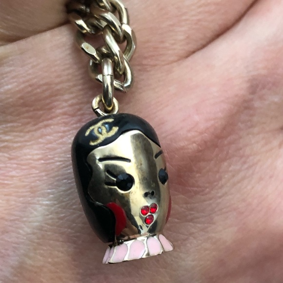Chanel Collective very rare doll faces pendants bracelet - Picture 7 of 11